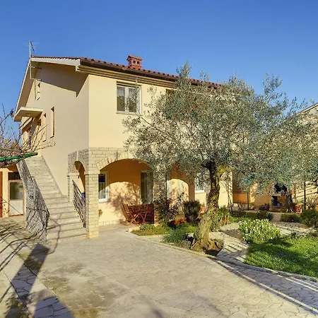 Apartamento Ljuba